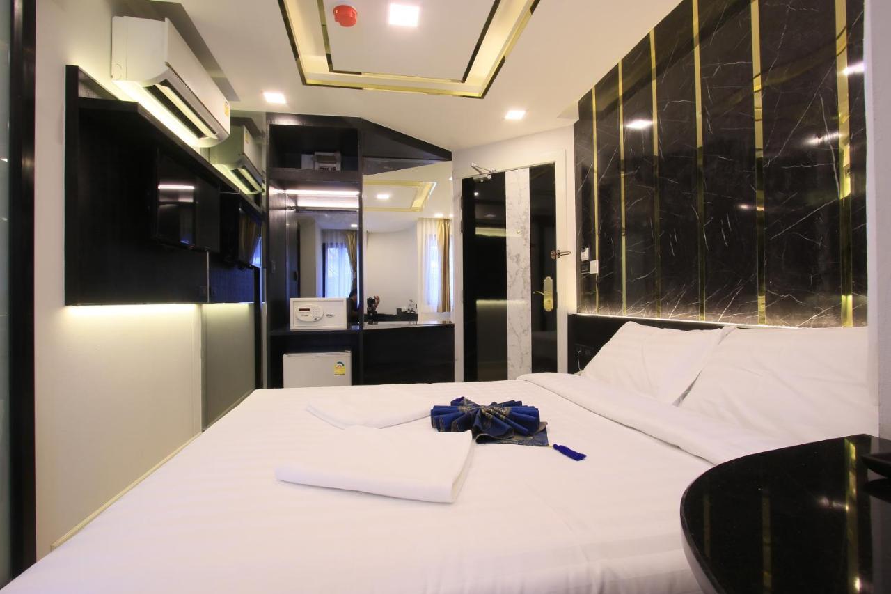 Pratunam Atrium Hotel Бангкок Экстерьер фото