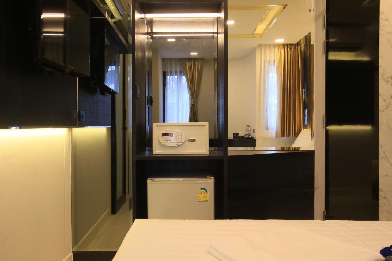 Pratunam Atrium Hotel Бангкок Экстерьер фото