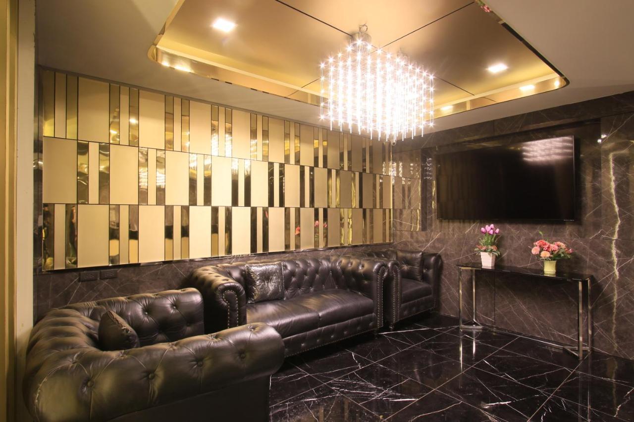 Pratunam Atrium Hotel Бангкок Экстерьер фото