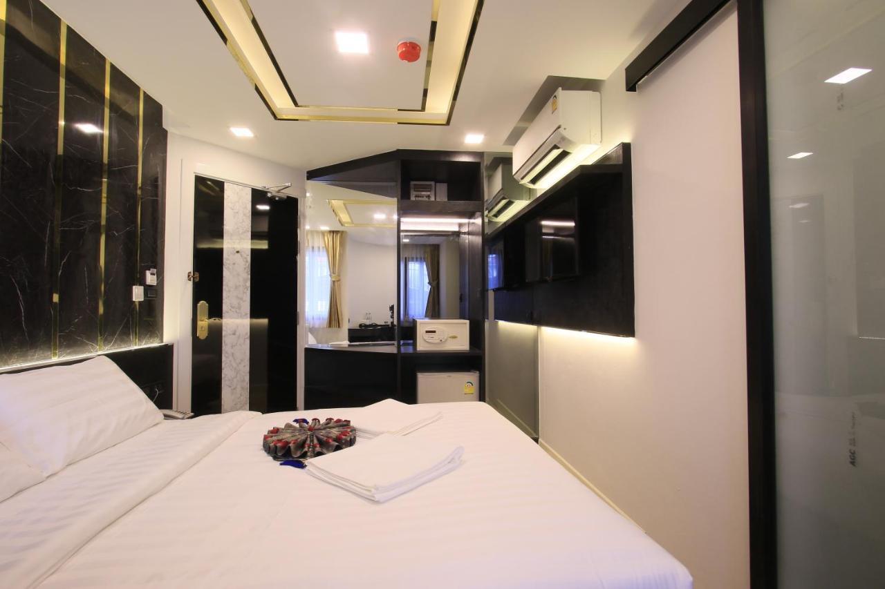 Pratunam Atrium Hotel Бангкок Экстерьер фото